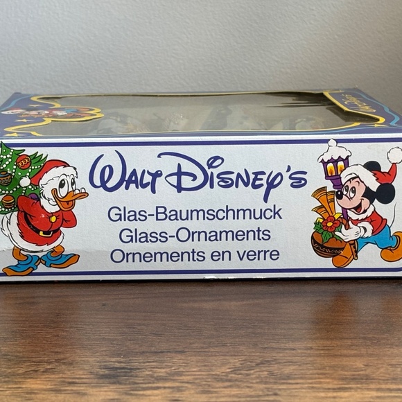 VINTAGE Walt DISNEY Company SNOW WHITE 7 DWARVES Set 5 Glass Ball Ornaments BOX - Picture 5 of 11